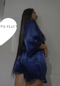 Valentinne_zのAccompany me to bedの枚の写真