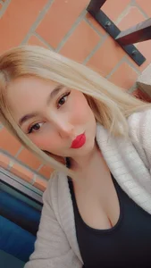 Sexy-Cherry69 Public Bilde 3