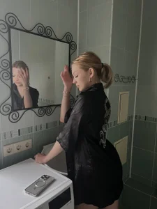 VeronicaBarksのPublicの 3枚の写真