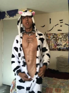 GothicBoyy kullanıcısının 🐮 albümü -  2 fotoğraf