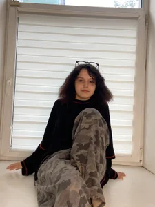 VadaBellotti Public Pic 2