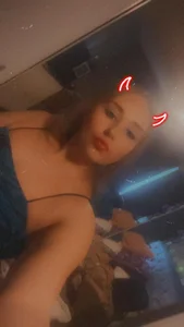 Rosedreamyxo Public Immagine  7