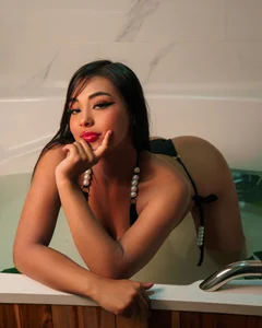 Zdjęcia Kimmy_Bolton I love when you make me wet💦:  3