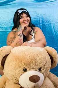 Evaverse_95 Me with a big bear 💗 Billede 3