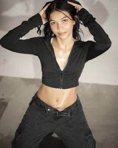 kata_petite Public  5. fénykép