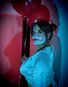 Anthonela_Evanss Keep me close😍🥰😋 Pic 4
