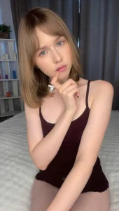 SunnySikarskie Velvet Mood 🎀🌙 Pic