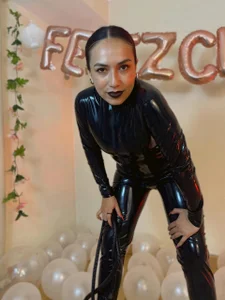 NYX1126 kullanıcısının CELEBRATE MY EXISTENCE albümü -  7 fotoğraf