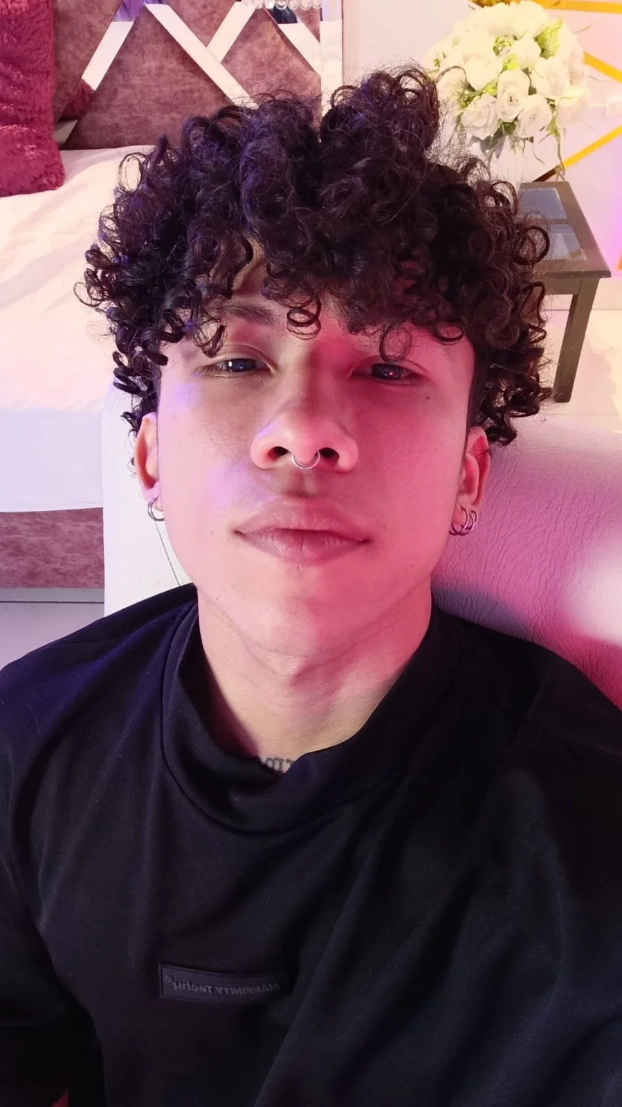 AkazaBoy_ immagine di tendenza 3745