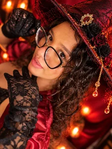 AraFerrer 🖤 ​​Halloween After Dark 🔥 Which photo cast a spell on you? Pic 6