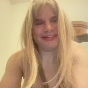 balad13: I love being a blonde! ( 2 фото)