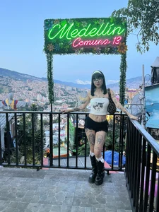 lilith_dior 🖤 টি ছবি