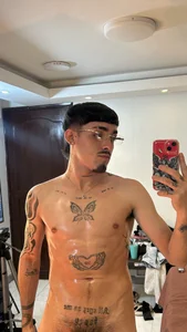 NikoStone_ If playing with you is dangerous... let the risk begin. Foto 3