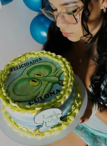 happy birthday to me 🥳🥳 de Adriana_crof  3 photos