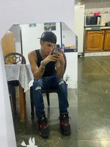 Jayx_Jayx Public Pic 8