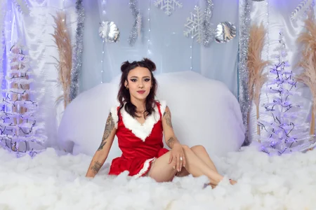 CharlotteKravizz Public Pic 2