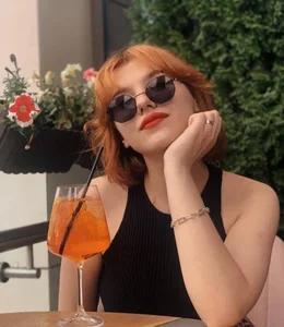 MeganNewCat Public Bilde 4