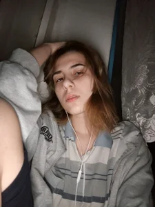 QueenieGitt Public صورة واحدة|QueenieGitt Public صورتان|QueenieGitt Public  2 صور|QueenieGitt Public  2 صورة