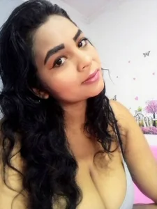 natahot12's XXX Nude Photo 3