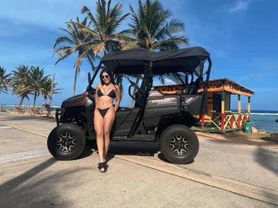 Vicky_Shy28 Public Foto 5