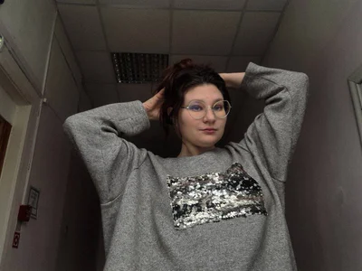 OliviaDenemhem Public Pic 6