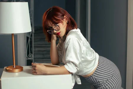 Scaarrlett your secretary! Pic