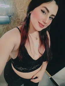 sabrinamilani Public รูป  3