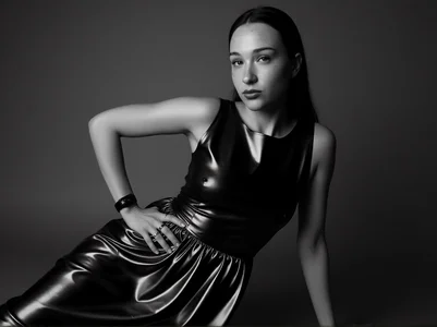 CarmelaLiebherrmy dress that will drive you wild 图片 4