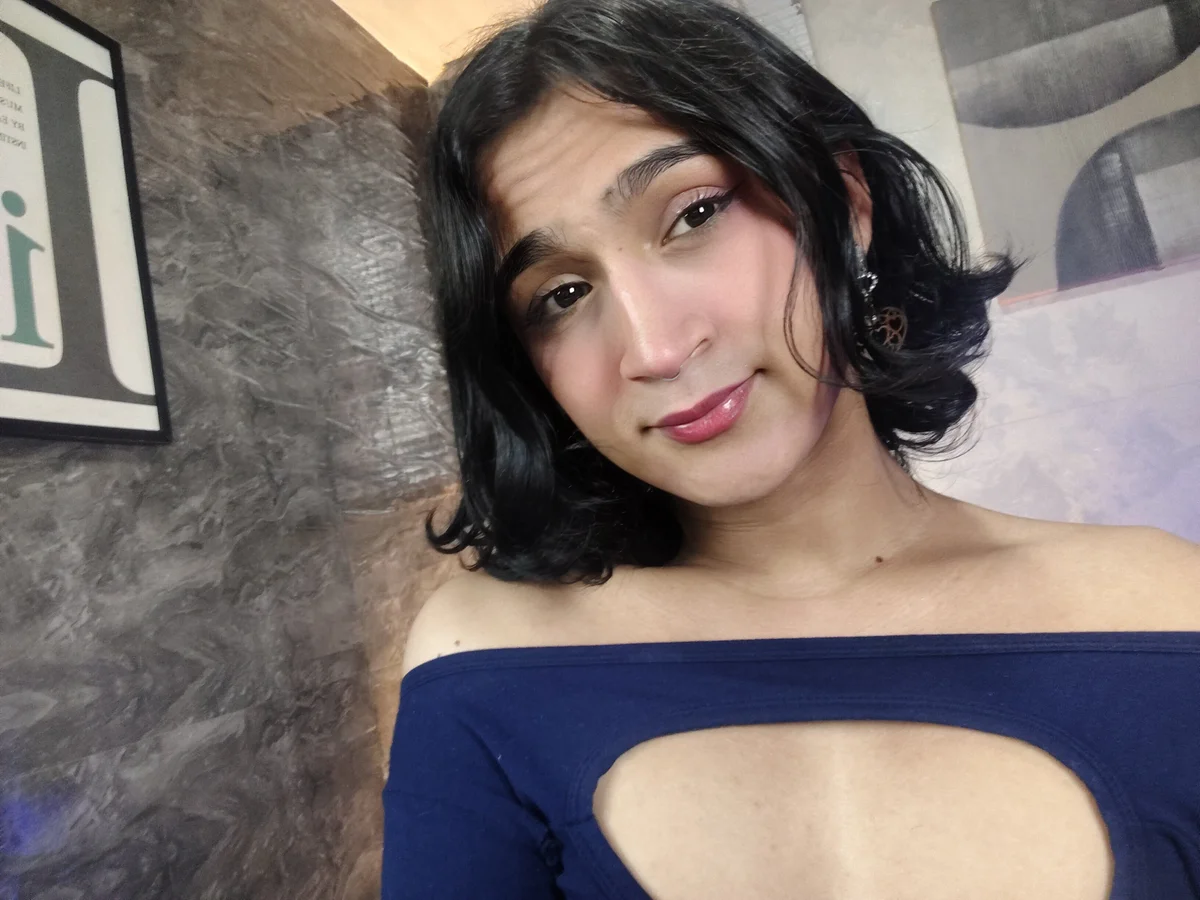 Zoee_Kiss_ Gambar Trending 6588