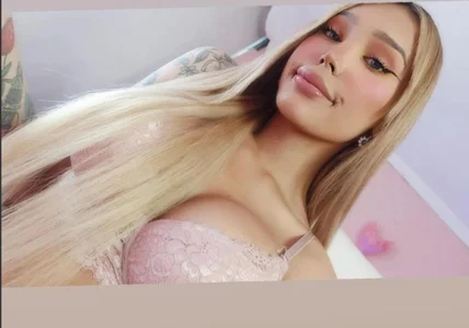 _viioletweekend_: Public ( 8 фото)