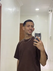 charlie_bass Public Pic