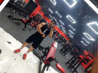 RcBhFit092 Gimnasio Billede