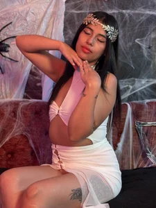 Sub_Scarlett “Una diosa… pero con pensamientos muy terrenales” ⚡💋 Pic 6