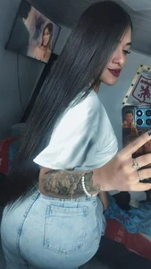 Lia_Rose69 Public Pic 2