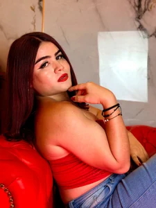 Jasmine_Jones7 Public Pic 4