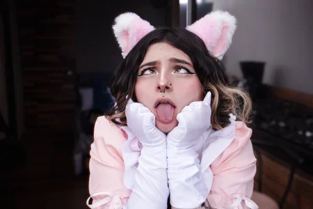 Sachi_Meow enjoy my new costume Pic 3