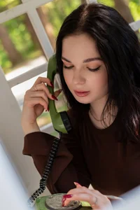 DeniseReese Summer. And you know that in some photos I am without panties. Guess which Pic 8