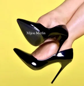 Mijou_Merlin Public Pic 3