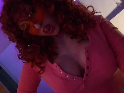 JLA_kiss Public Bilde 3