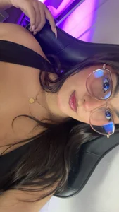 Abby_Raschell Hello honey, are you cute for today? 😈🤍 Pic 2