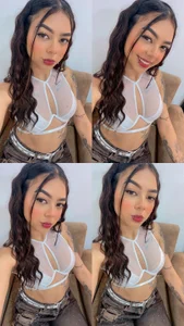 Me in Jeans 😍😏 de NahomiMorel  2 photos