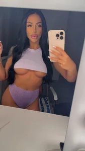 AlessiaMorrison Public Pic 2