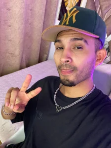 __Miguel7w7 Public Pic 2