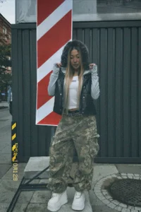 EIeniVanwart Sweet life Pic 2