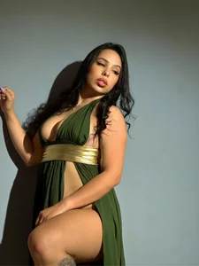 KatieStonne Like a goddess Pic 4