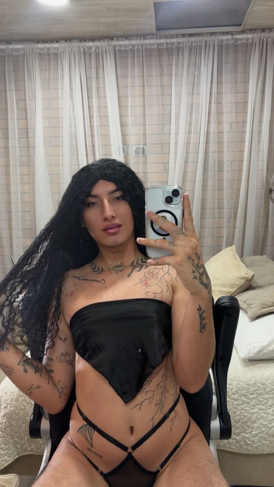 EmilyySaenz Gambar Trending 9323