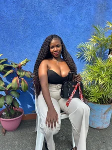 Christie_Wilde As radiant as a star, and it's all for you and because of you💋 Immagine  6