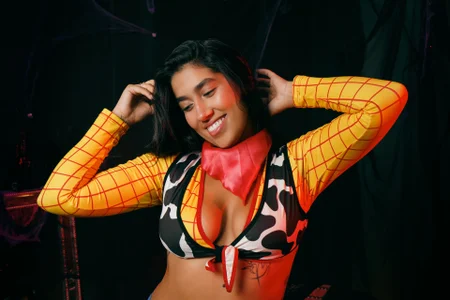 Mia_Montessspooky cowgirl图片 2