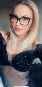 Public de UK_LOVE  4 Imagens