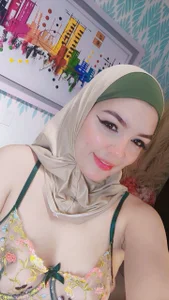 SofiaRivera1 Watching myself in the mirror while I finger my tight asshole, want to watch it with me? Εικόνα 2